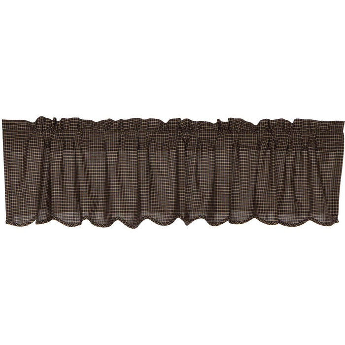 Kettlehurst Scalloped Valance