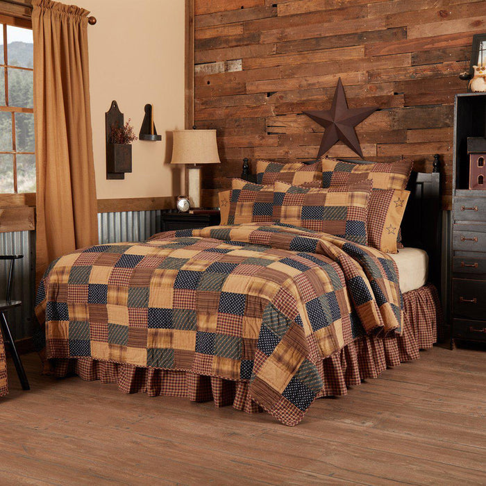 Patriotic Patch Quilt-Lange General Store